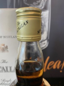 Macallan 1963 18 Year Old Sherry Oak Cask Single Malt Scotch Whisky 麥卡倫 18年  1963 舊版威士忌