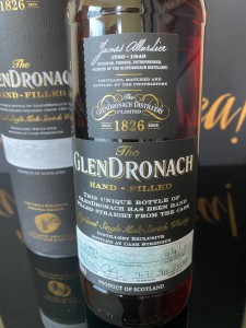 Glendronach 25 Years Old Cask 441 / 5086 hand filled Single Malt Whisky Cask Strength -54.7%abv Limited Edition